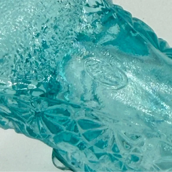 Fenton Aquamarine Blue Daisy + Button Cat Head Shoe - Marked, vintage, NO FLAWS - Picture 6 of 9